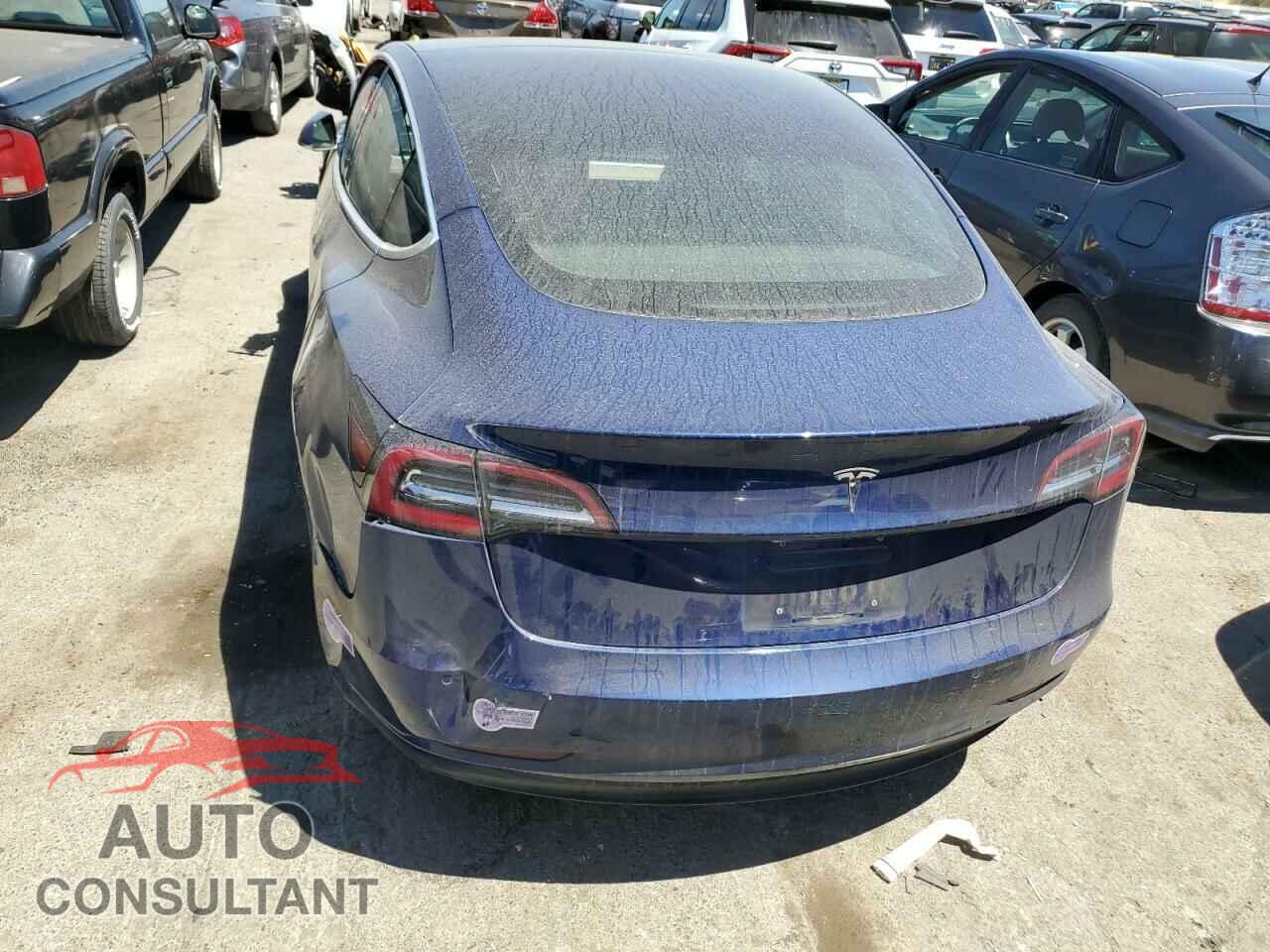 TESLA MODEL 3 2018 - 5YJ3E1EAXJF164302