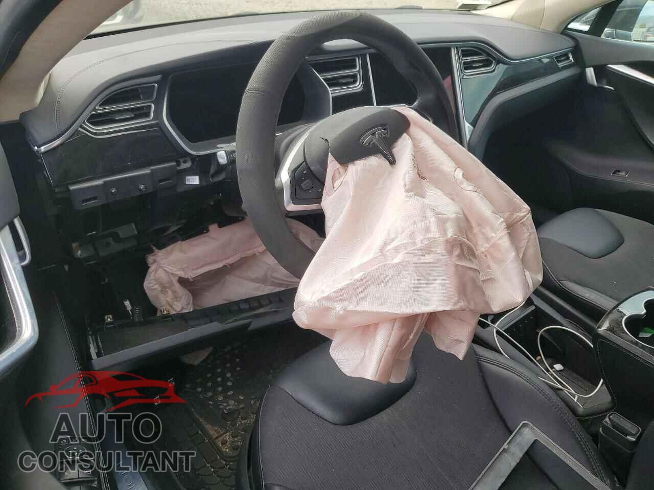 TESLA MODEL S 2016 - 5YJSA1E15GF161596