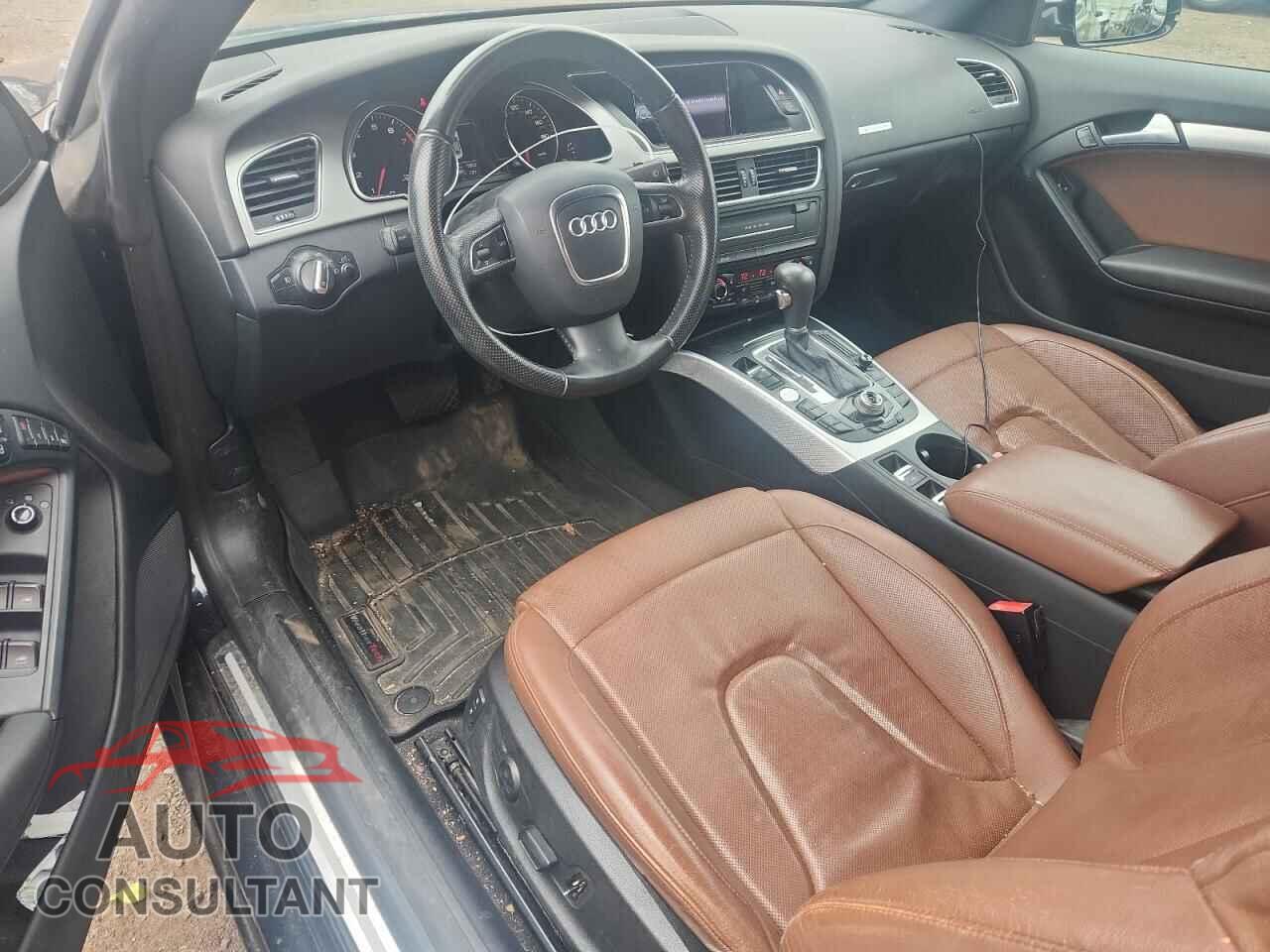 AUDI A5 2012 - WAULFAFH6CN008168