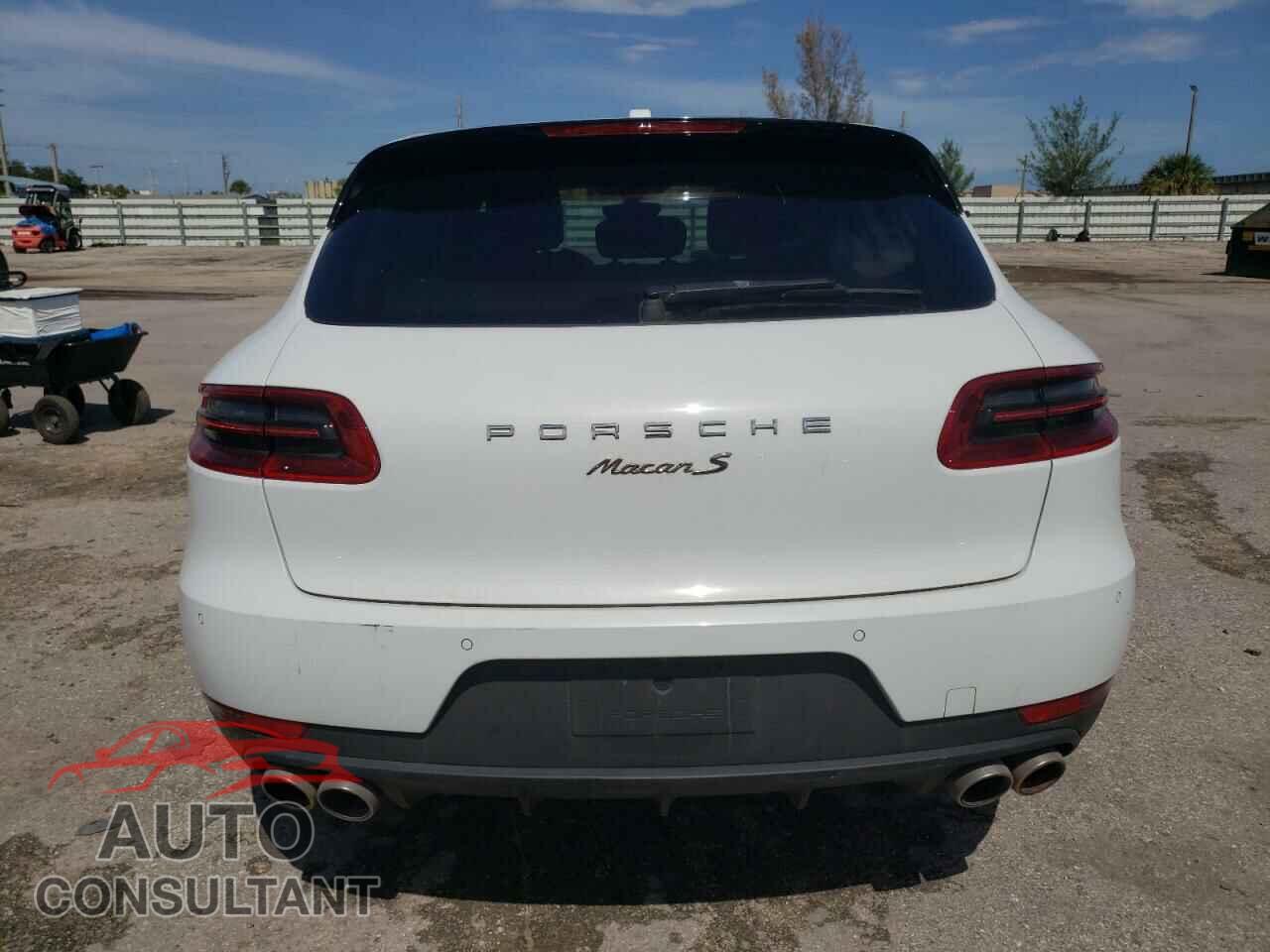 PORSCHE MACAN 2016 - WP1AB2A57GLB50019