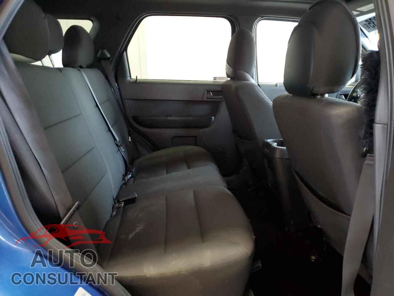 FORD ESCAPE 2011 - 1FMCU0DG0BKB96436