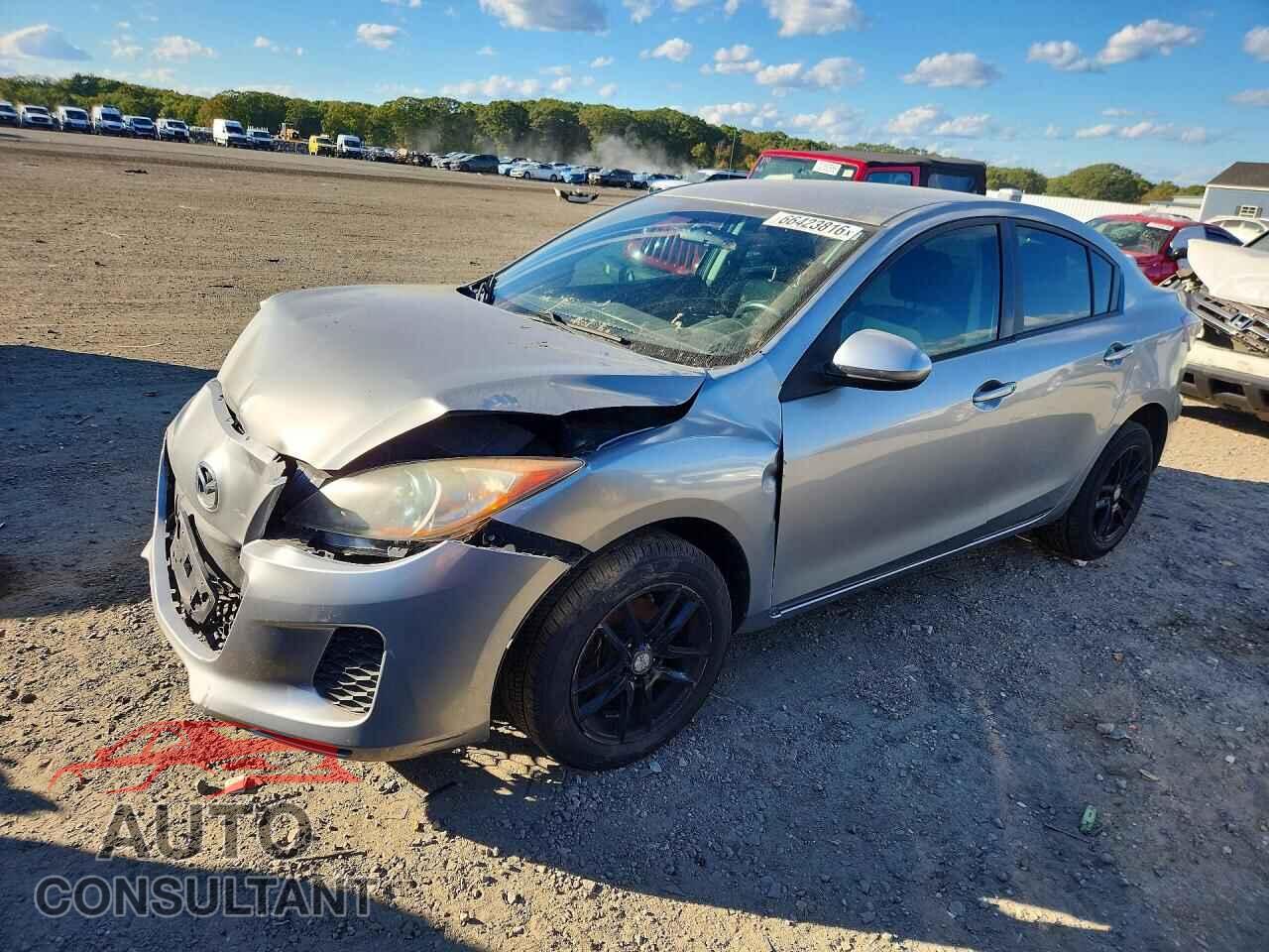 MAZDA 3 2013 - JM1BL1UP6D1789882