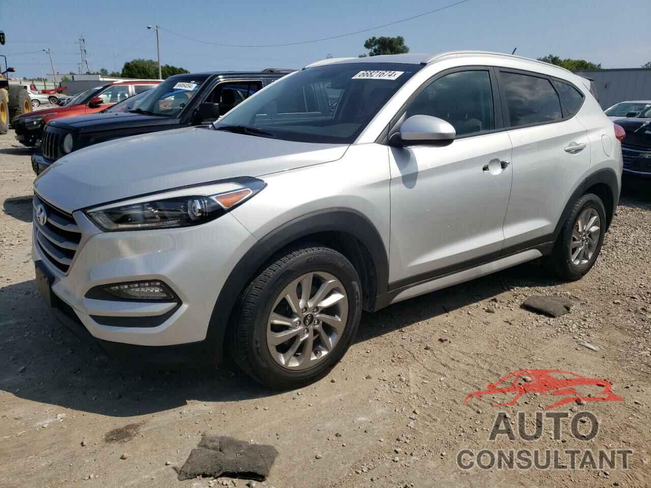 HYUNDAI TUCSON 2017 - KM8J3CA47HU521215