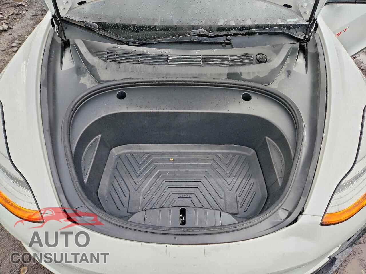 TESLA MODEL 3 2021 - 5YJ3E1EB4MF858593