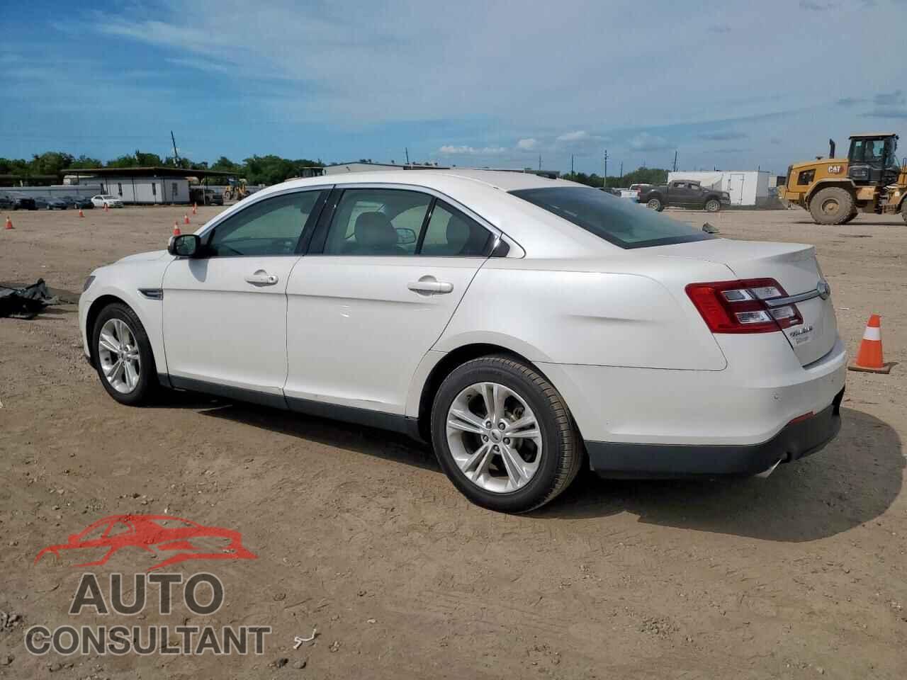 FORD TAURUS 2016 - 1FAHP2E86GG100992