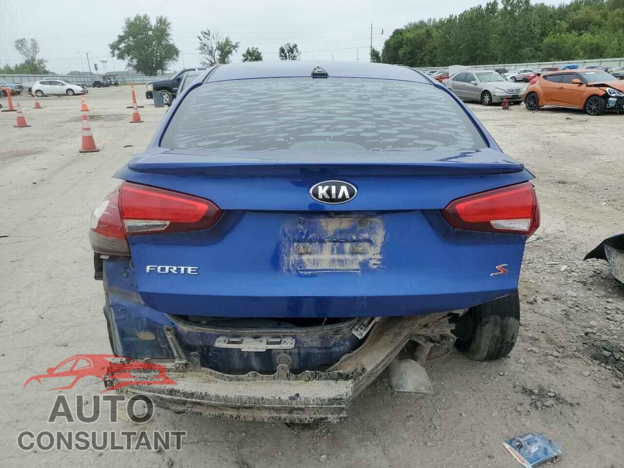 KIA FORTE 2017 - 3KPFL4A77HE060672