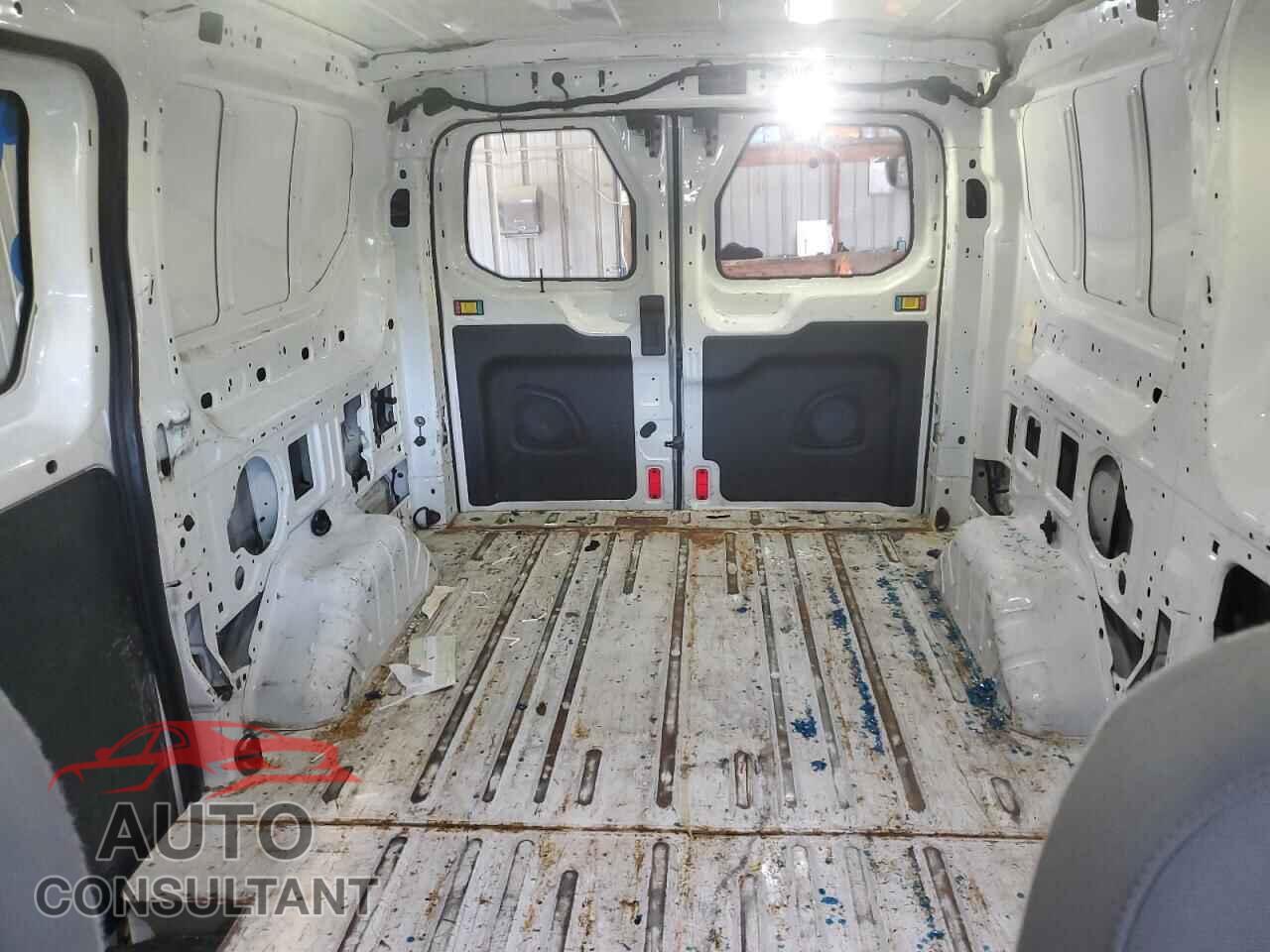 FORD TRANSIT 2018 - 1FTYR1YG7JKA09588