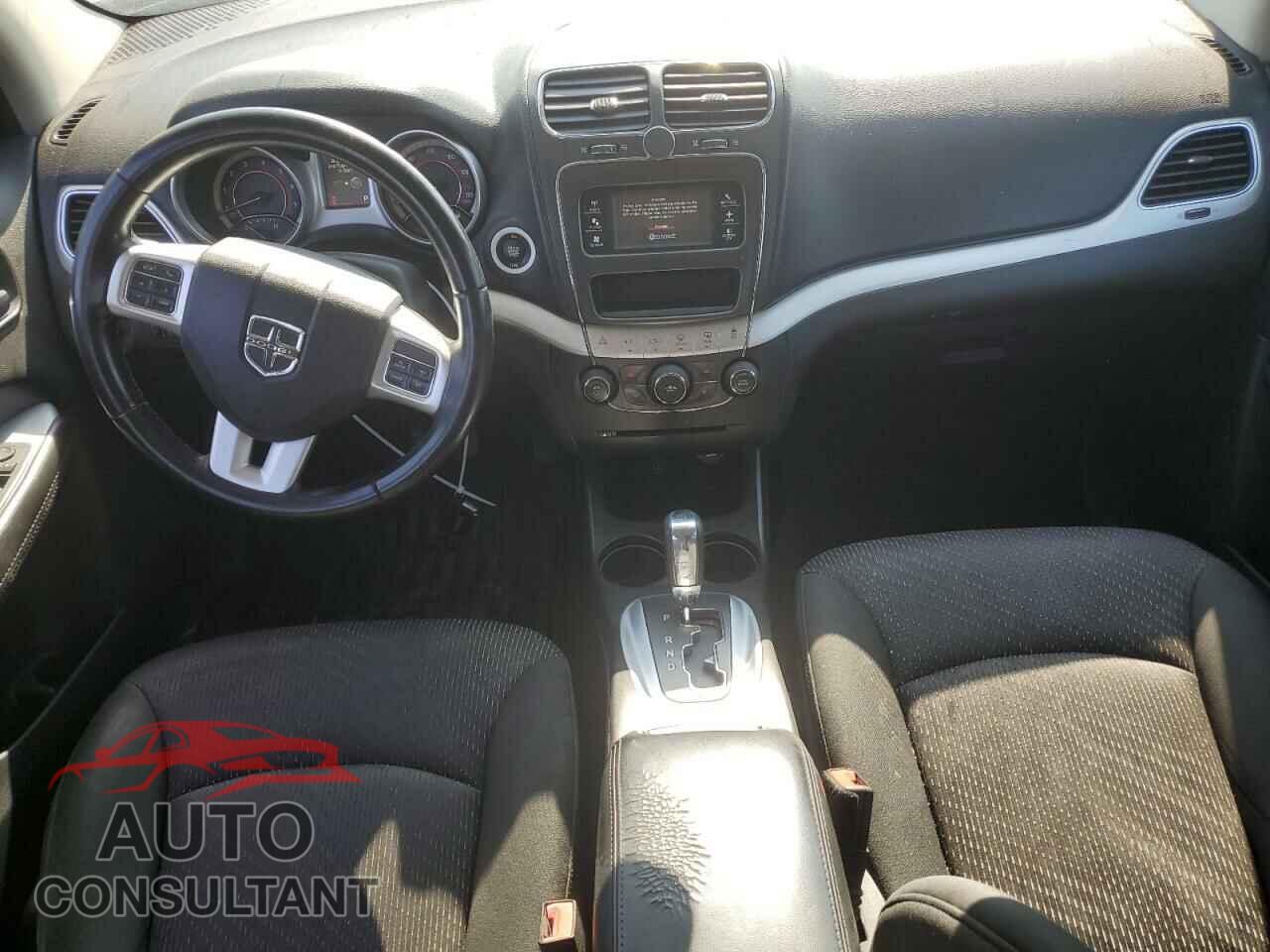DODGE JOURNEY 2017 - 3C4PDCAB1HT520114