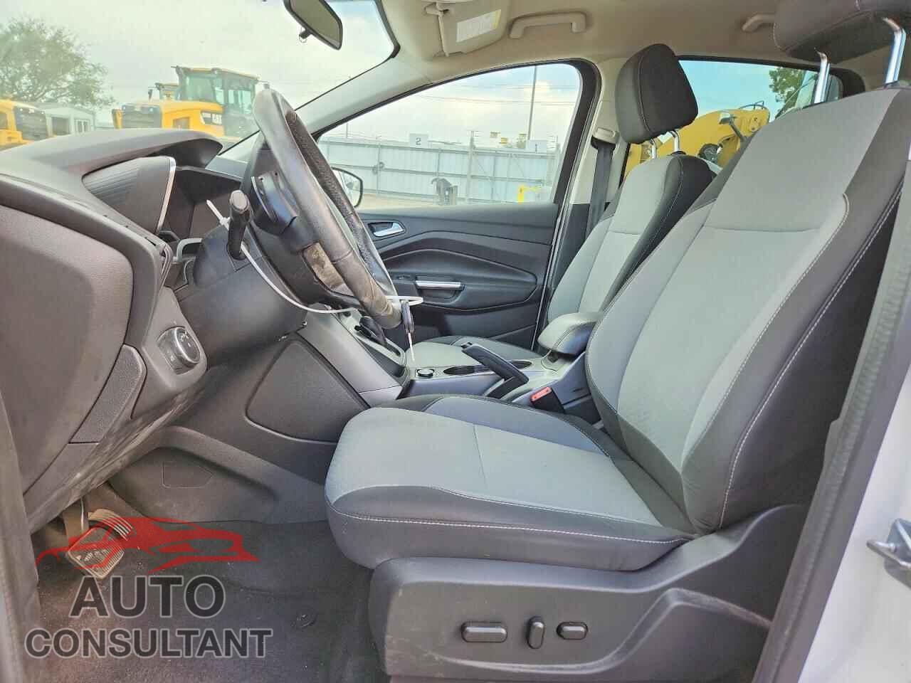 FORD CMAX 2017 - 1FADP5AU4HL114143