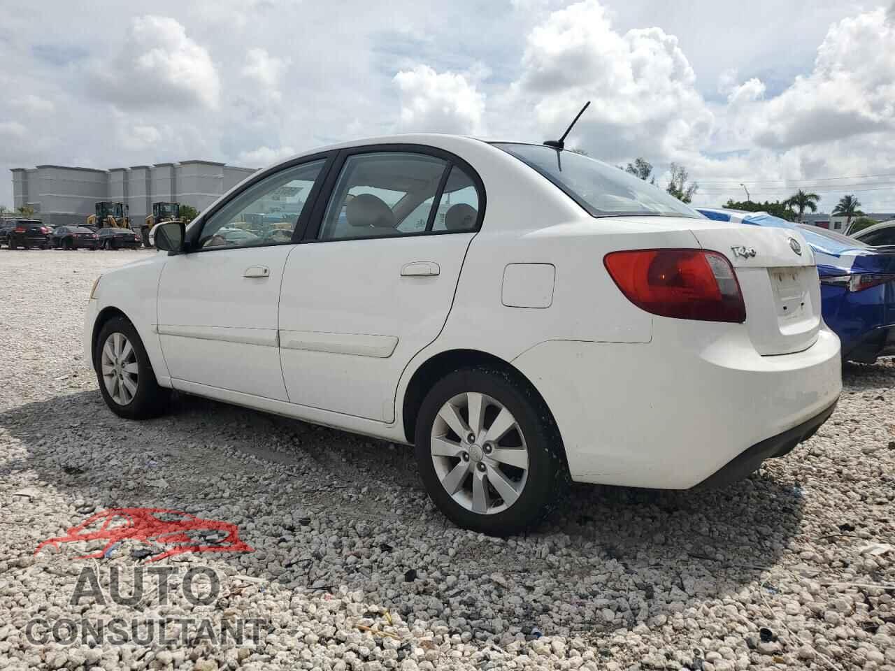 KIA RIO 2011 - KNADH4A31B6915253