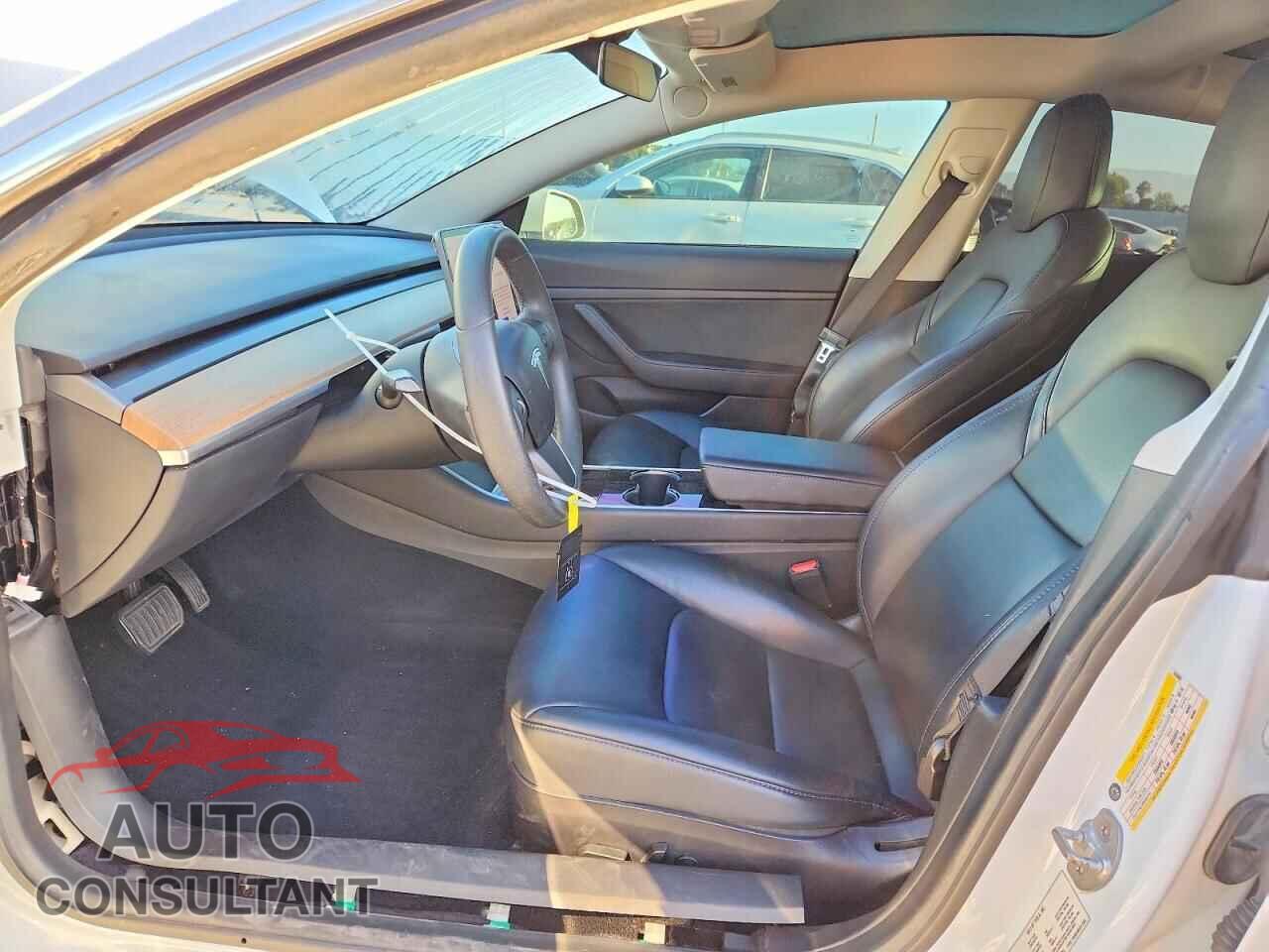 TESLA MODEL 3 2020 - 5YJ3E1EA2LF645003