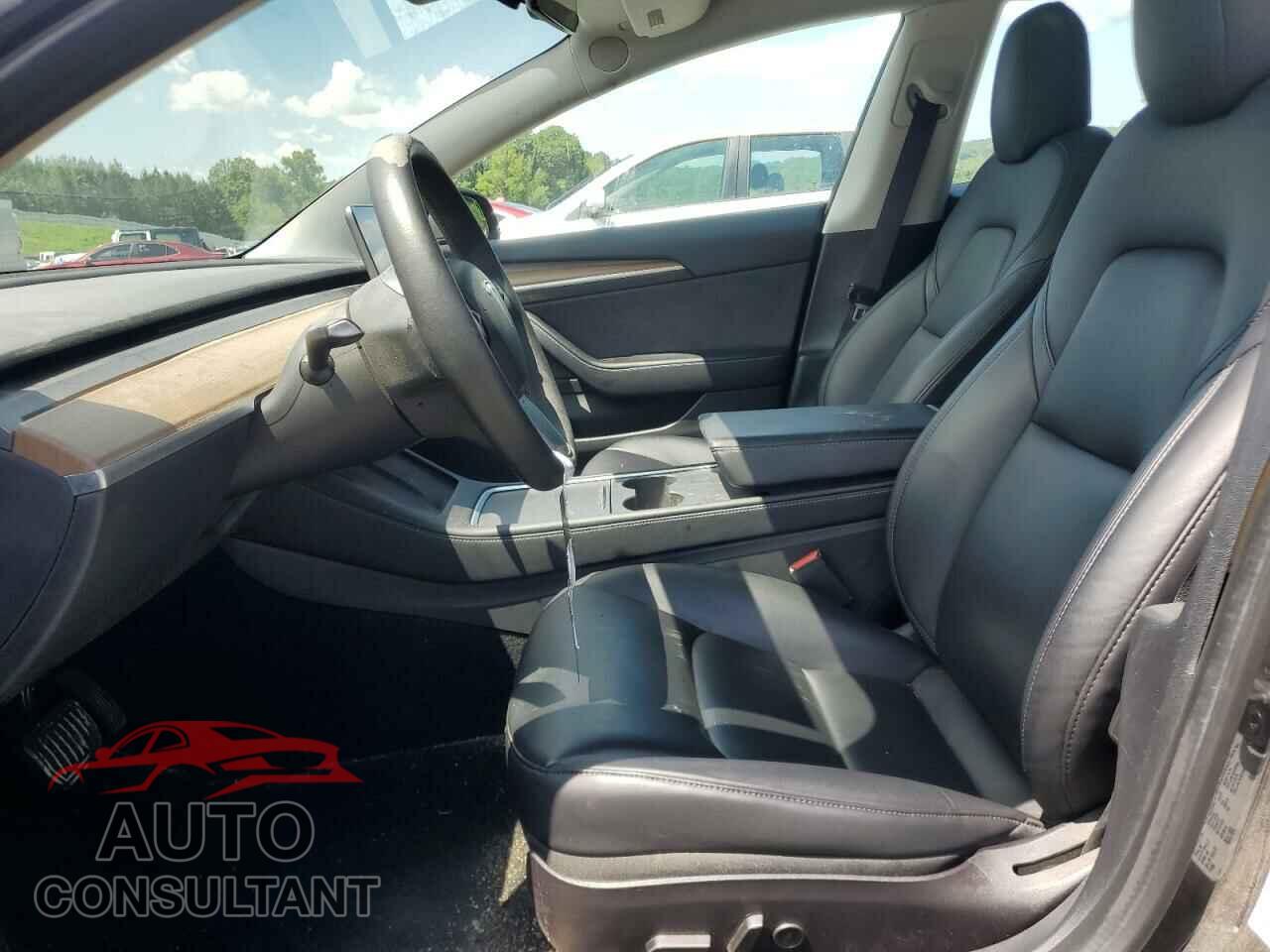 TESLA MODEL 3 2021 - 5YJ3E1EA9MF048755