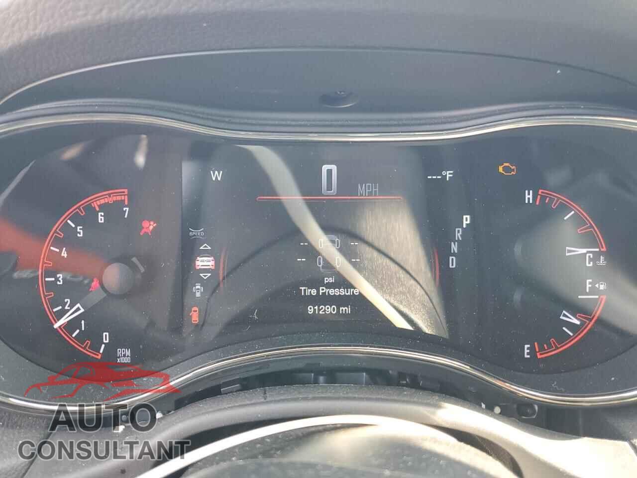 DODGE DURANGO 2018 - 1C4SDJCT0JC272010