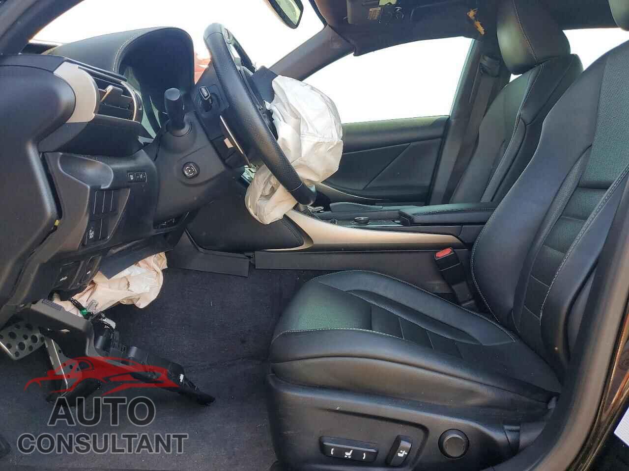 LEXUS IS 2014 - JTHBE1D20E5010421