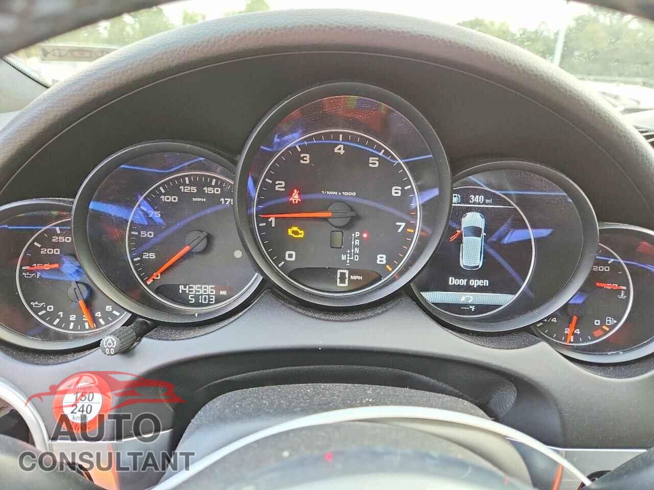 PORSCHE CAYENNE 2016 - WP1AA2A25GLA11595
