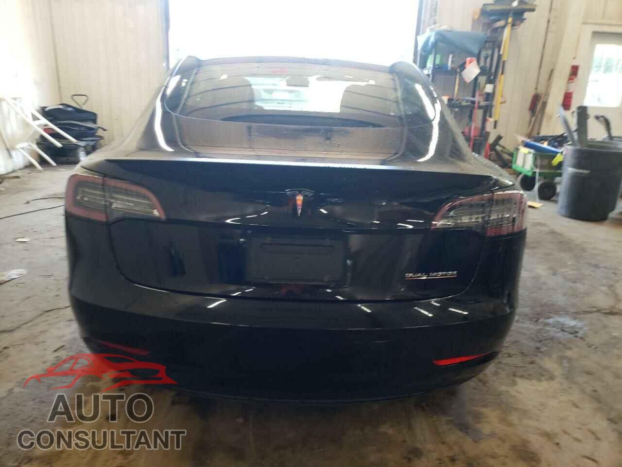 TESLA MODEL 3 2021 - 5YJ3E1EC5MF056515