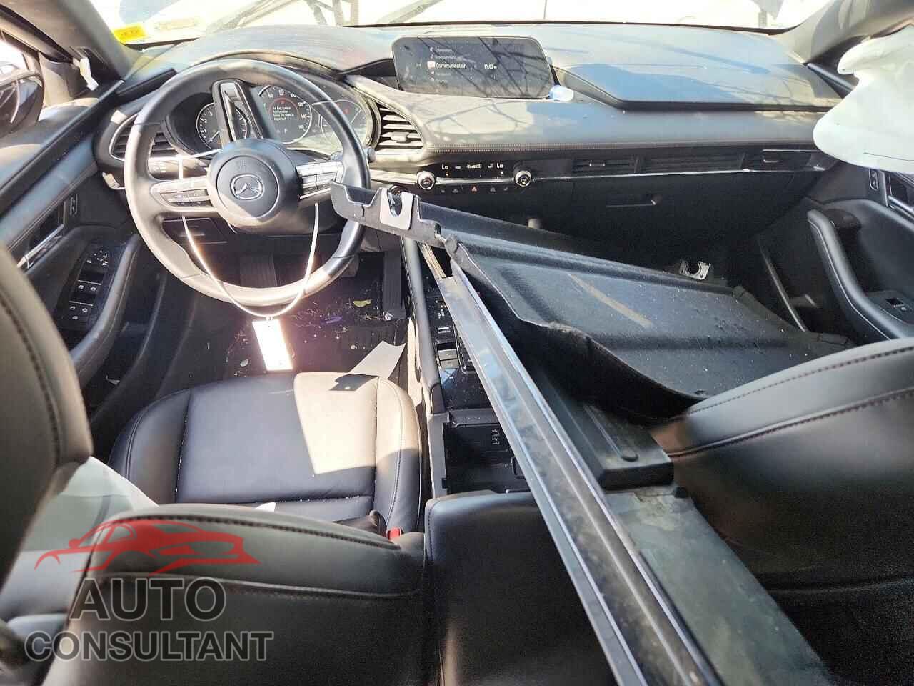MAZDA 3 2021 - JM1BPBLL3M1404206