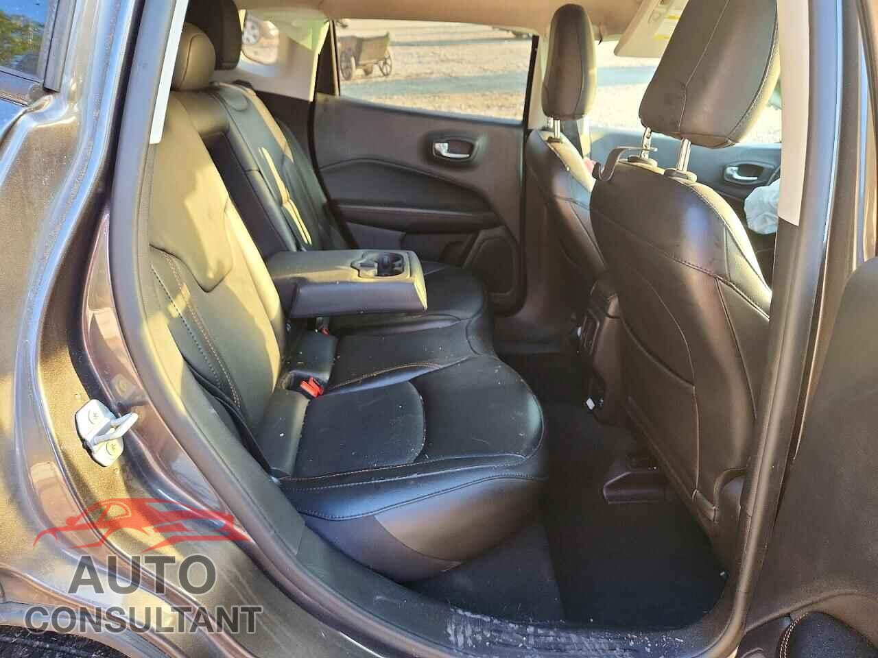 JEEP COMPASS 2020 - 3C4NJDCB5LT159112