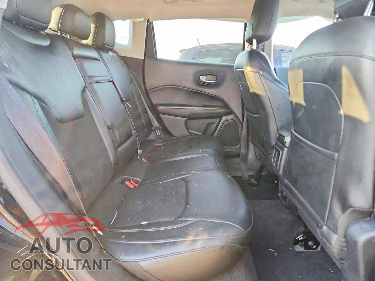 JEEP COMPASS 2018 - 3C4NJDBBXJT256093