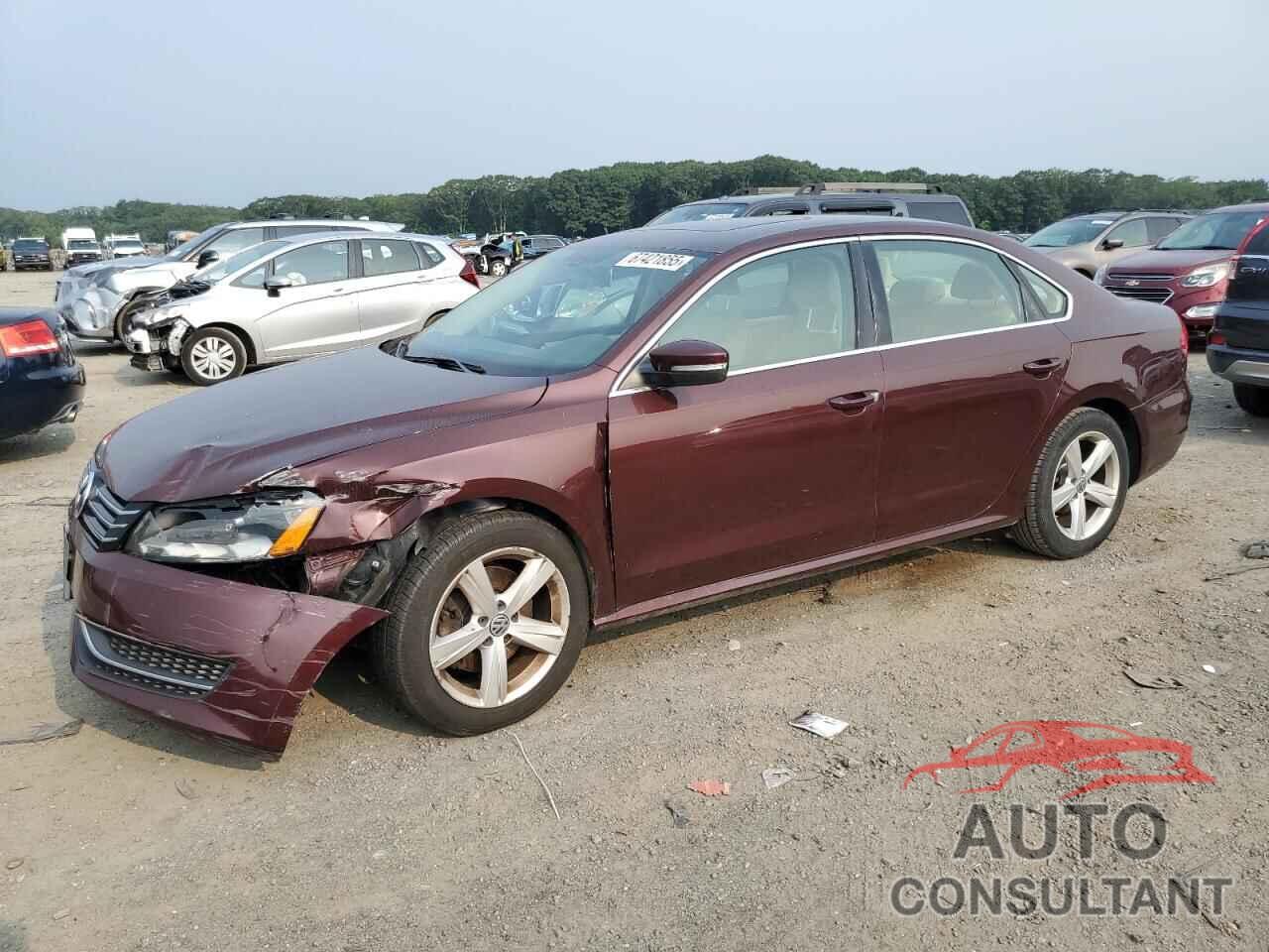 VOLKSWAGEN PASSAT 2013 - 1VWBP7A38DC094104