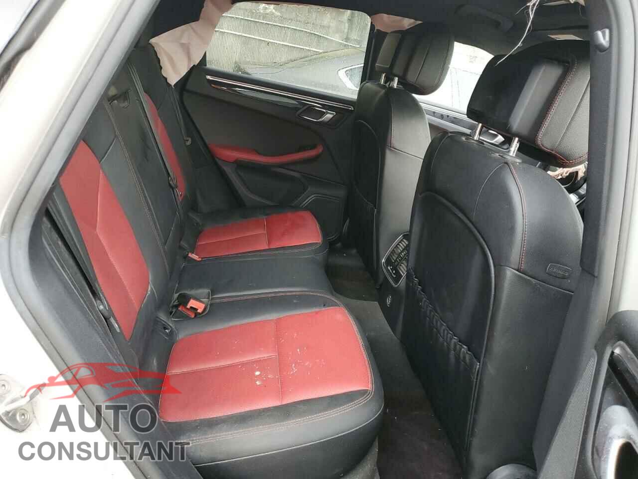 PORSCHE MACAN 2019 - WP1AA2A54KLB06667