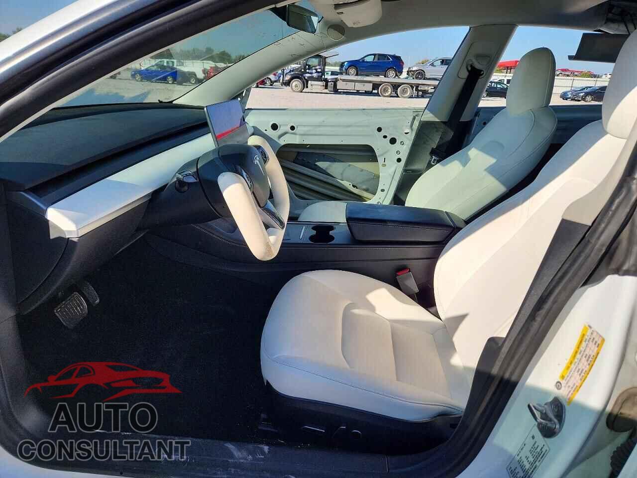 TESLA MODEL 3 2021 - 5YJ3E1EB3MF856057