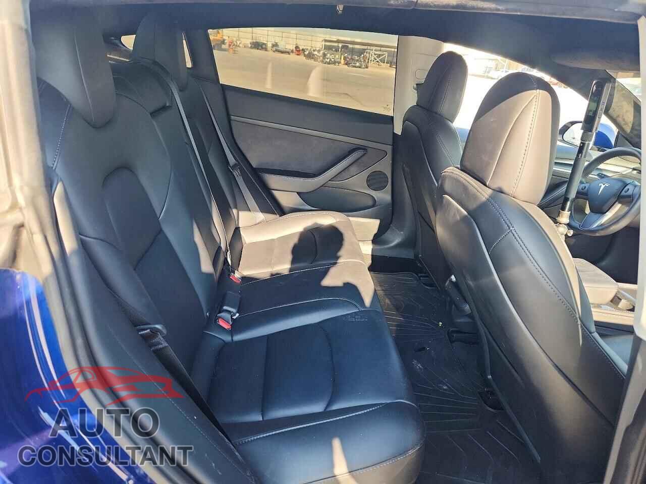 TESLA MODEL 3 2023 - 5YJ3E1EA7PF470088