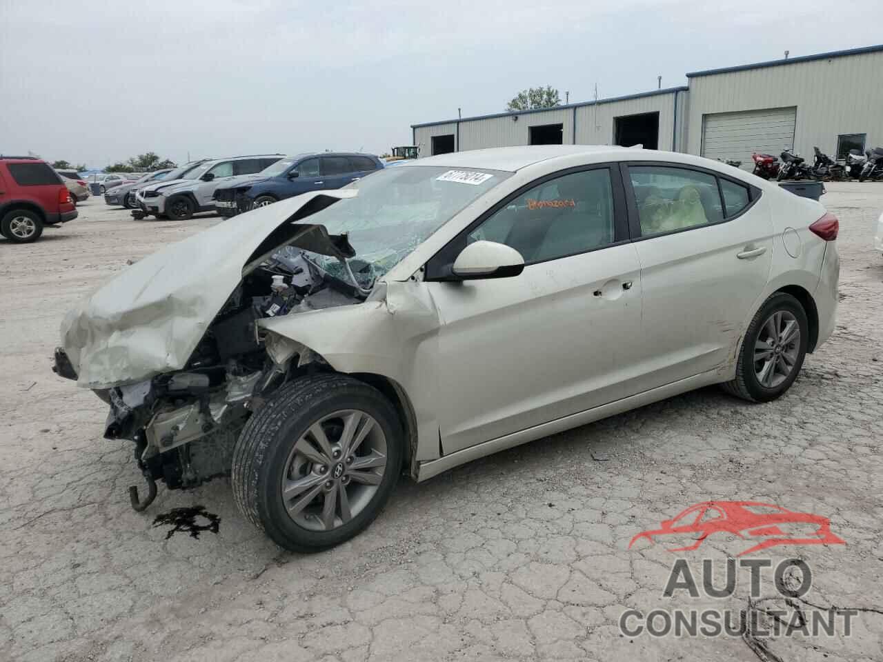 HYUNDAI ELANTRA 2018 - KMHD84LF9JU473631