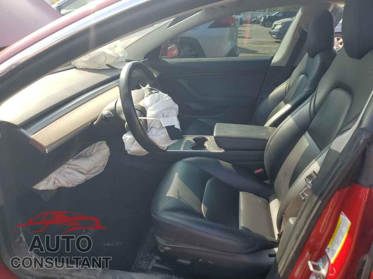 TESLA MODEL 3 2018 - 5YJ3E1EAXJF030034