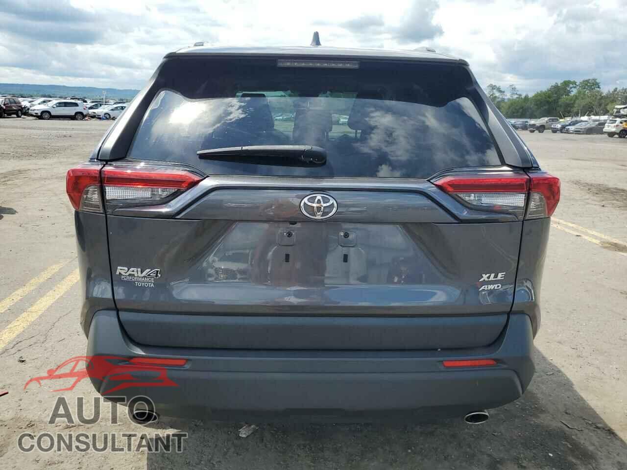 TOYOTA RAV4 2019 - JTMP1RFV5KD044767