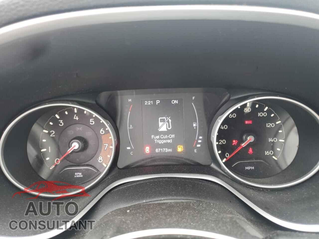 JEEP COMPASS 2020 - 3C4NJDBB5LT105021