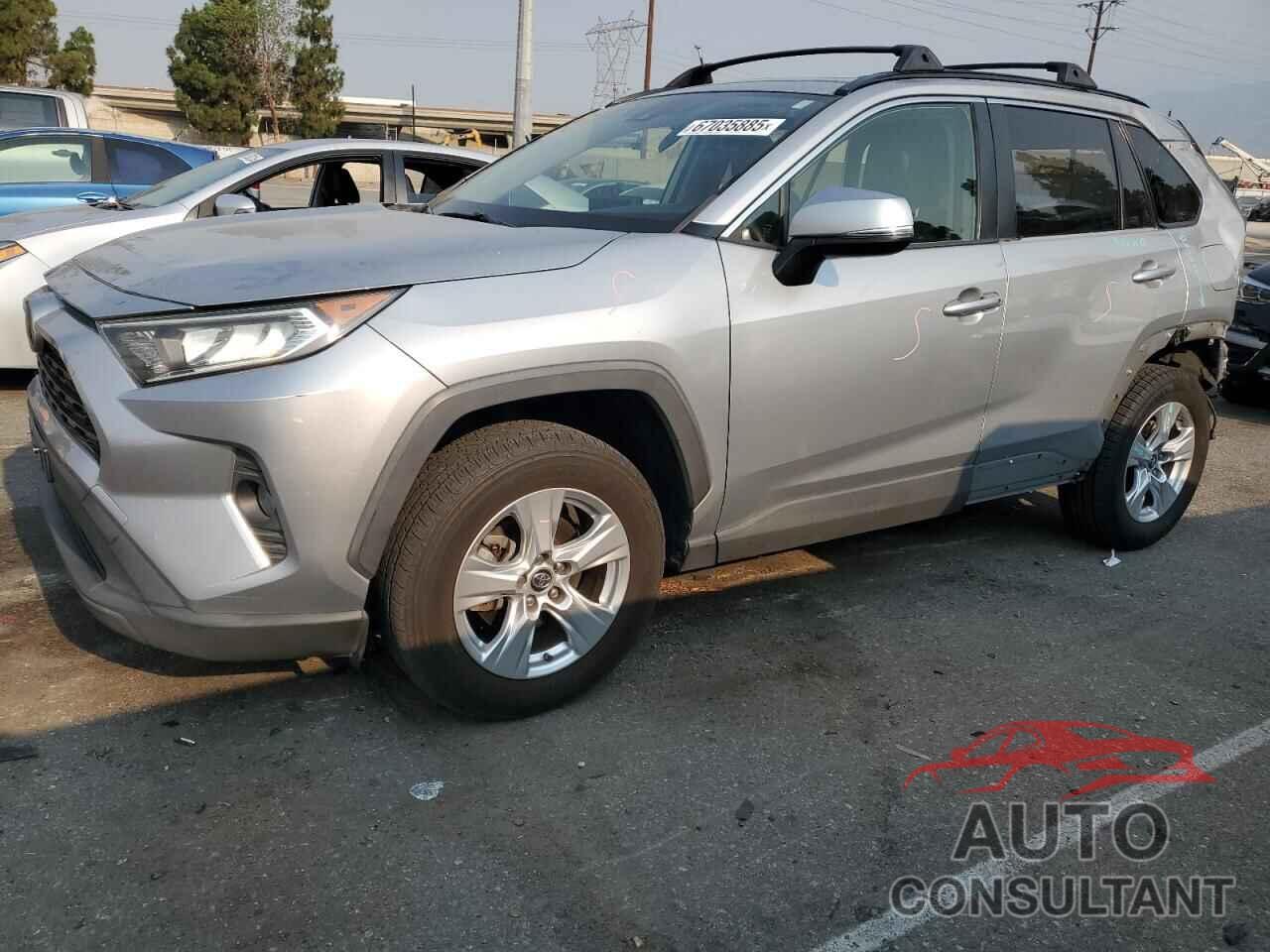 TOYOTA RAV4 2019 - JTMW1RFV2KJ012548
