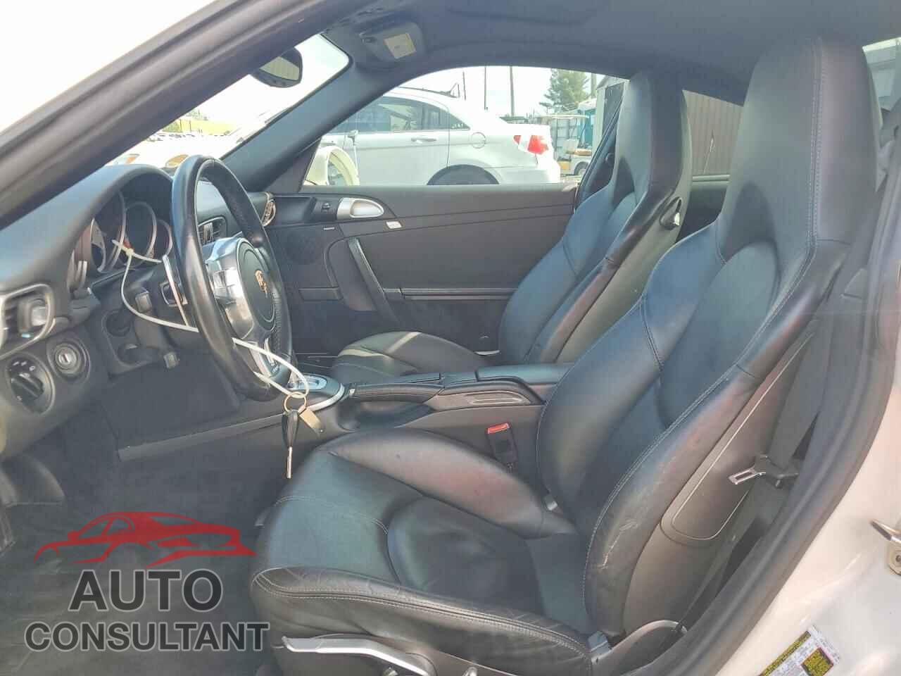 PORSCHE 911 2011 - WP0AB2A97BS720135
