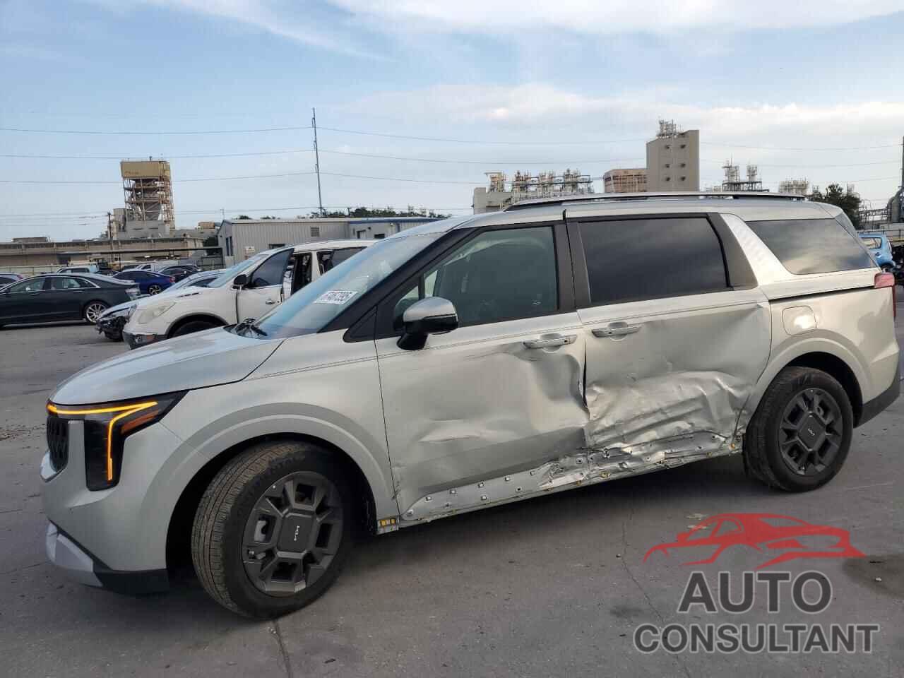 KIA CARNIVAL E 2025 - KNDNC5KA7S6055223