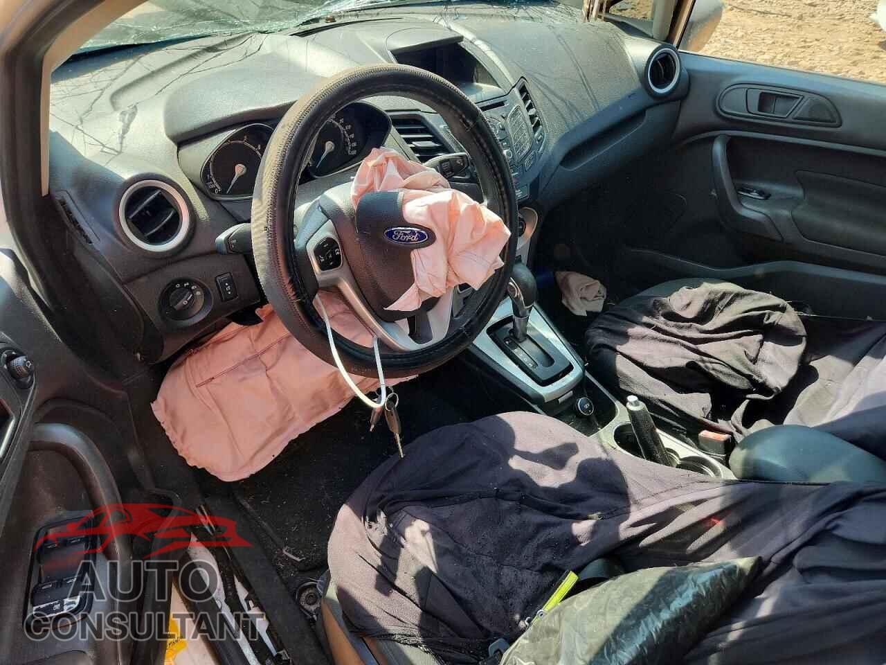 FORD FIESTA 2019 - 3FADP4EJ9KM100884