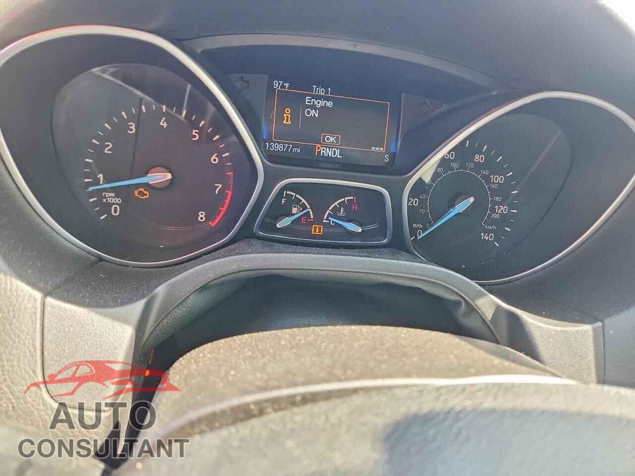 FORD FOCUS 2015 - 1FADP3F27FL317567