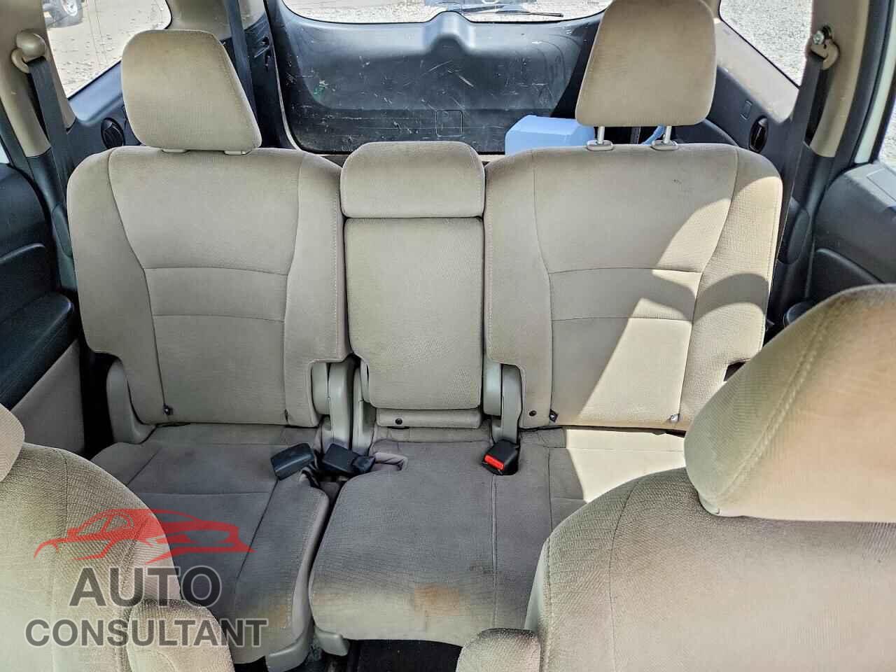 HONDA PILOT 2016 - 5FNYF5H34GB012158