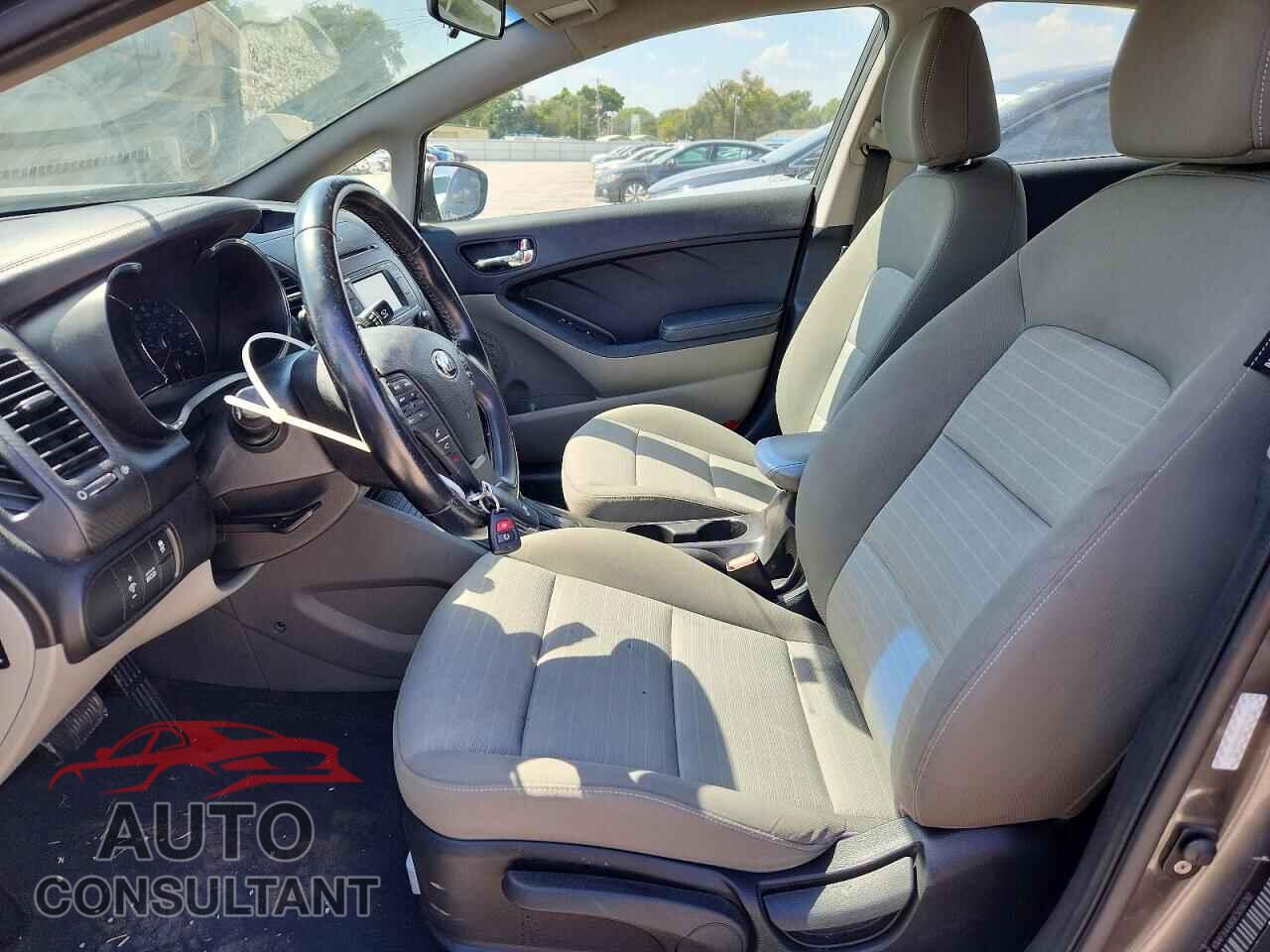 KIA FORTE 2014 - KNAFX4A80E5090761