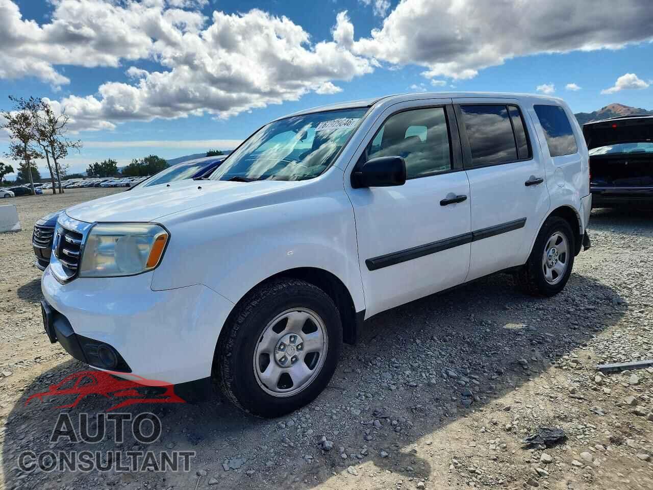 HONDA PILOT 2013 - 5FNYF3H26DB001167
