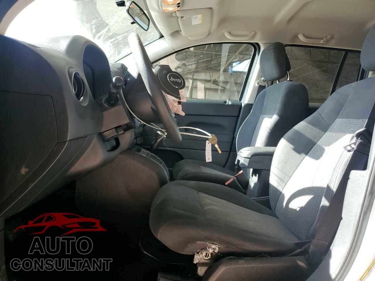 JEEP COMPASS 2014 - 1C4NJCBA7ED720633