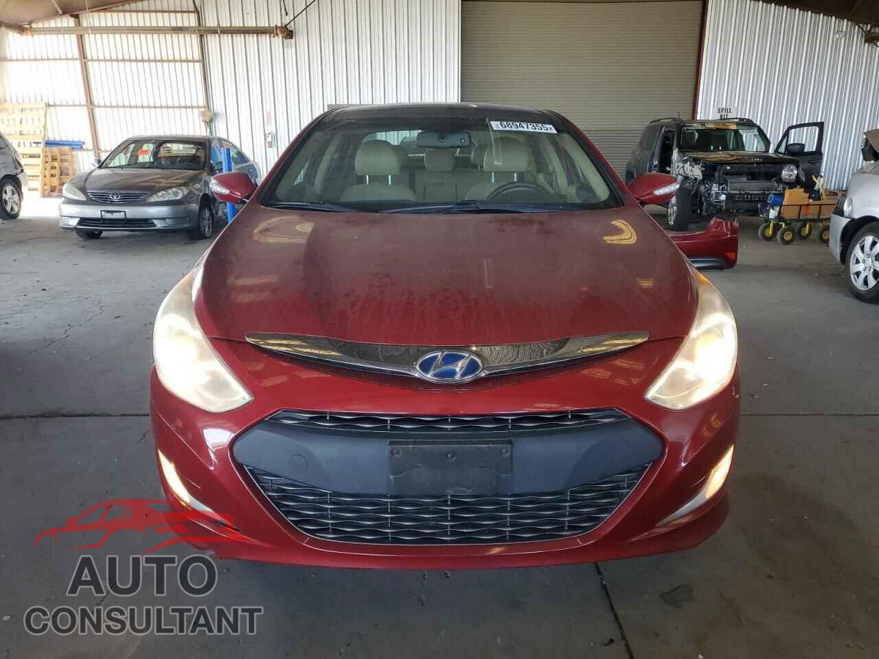 HYUNDAI SONATA 2013 - KMHEC4A41DA085724