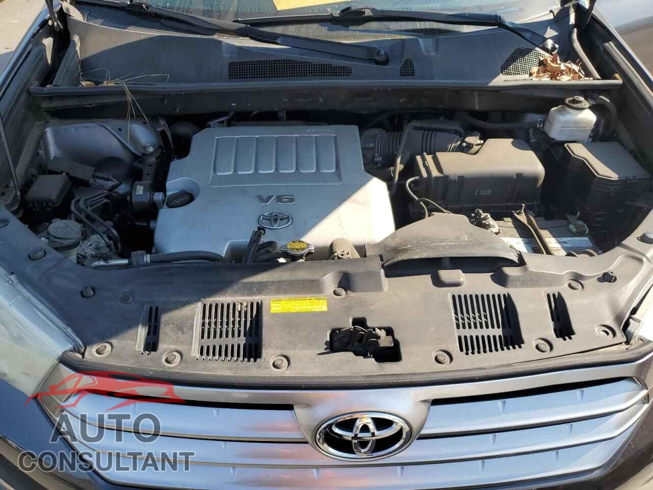 TOYOTA HIGHLANDER 2012 - 5TDBK3EH2CS154892