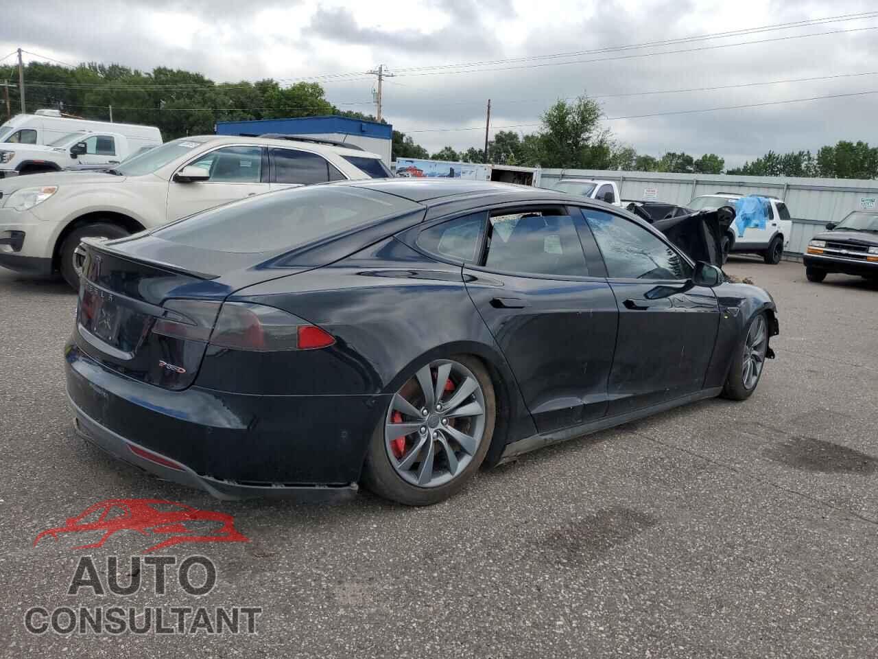 TESLA MODEL S 2014 - 5YJSA1H26EFP67457