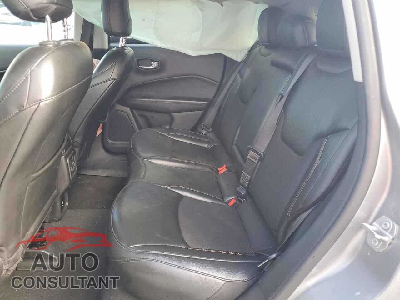 JEEP COMPASS 2020 - 3C4NJDBB1LT174854
