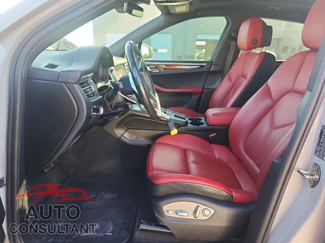 PORSCHE MACAN 2021 - WP1AA2A53MLB14858