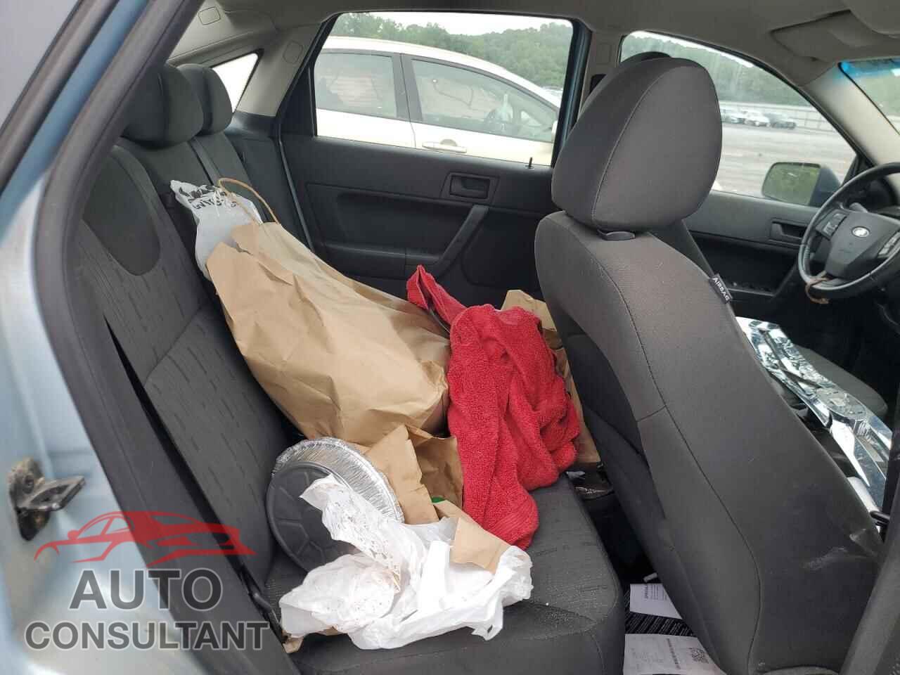 FORD FOCUS 2009 - 1FAHP35N39W181504