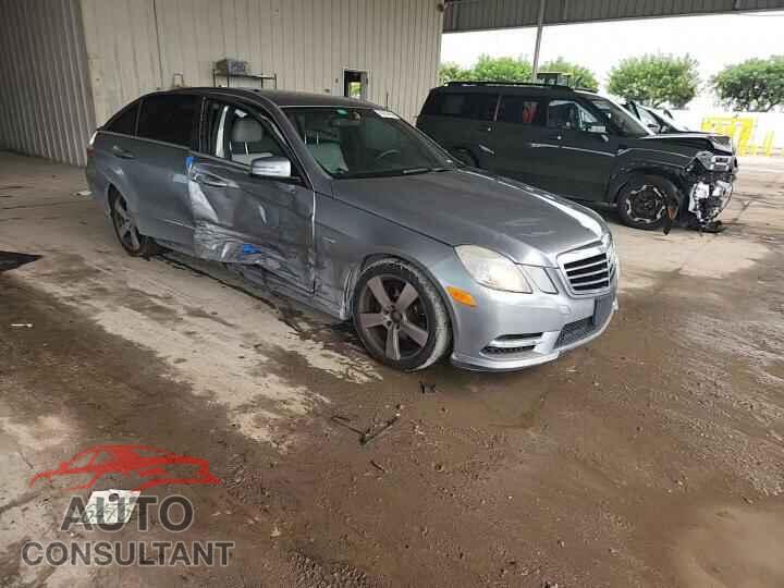 MERCEDES-BENZ E-CLASS 2012 - WDDHF5KB3CA586355
