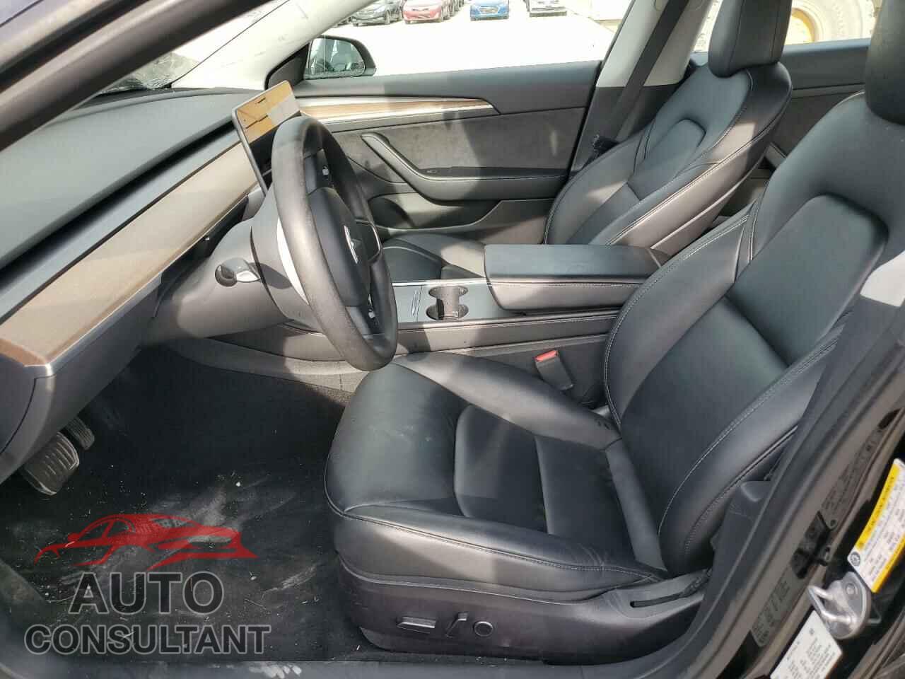 TESLA MODEL 3 2022 - 5YJ3E1EB0NF186033