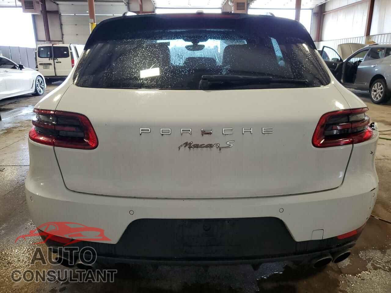 PORSCHE MACAN 2016 - WP1AB2A58GLB55651