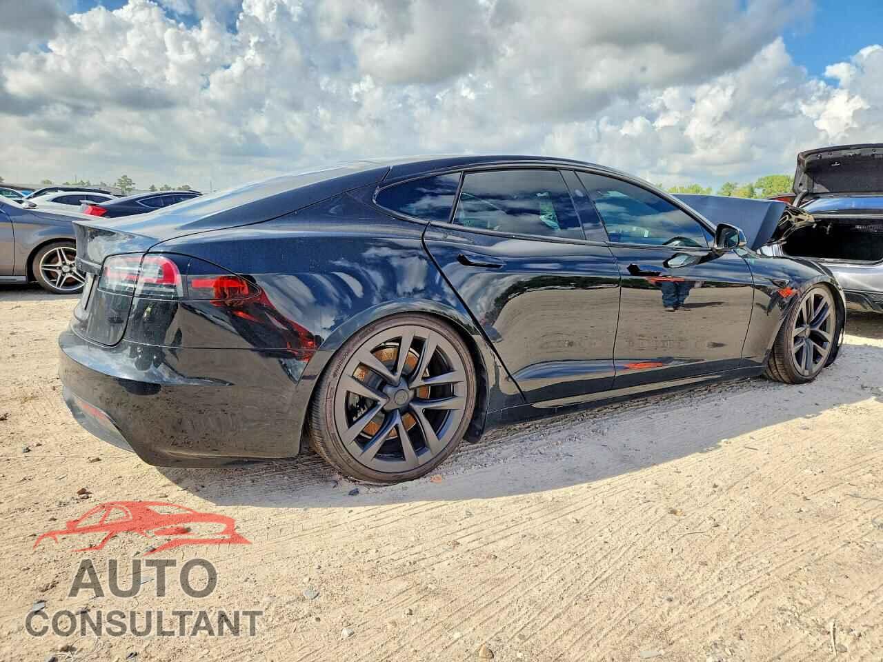 TESLA MODEL S 2025 - 5YJSA1E50SF549122